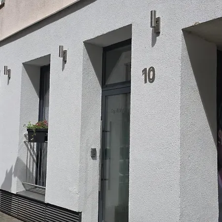 Nowa Apartment *