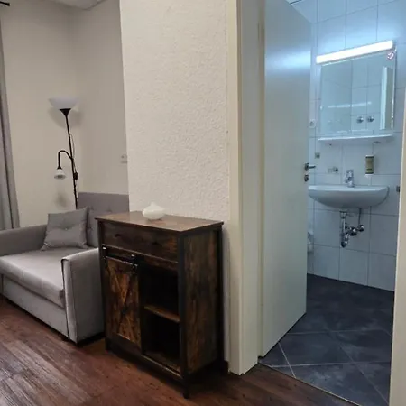 Nowa Apartment *